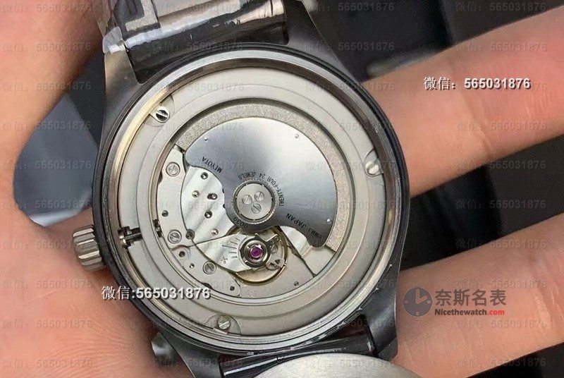 M+厂黑桃A飞行员表实测：这款3K不到的'暗夜王牌'到底香不香？ | 奈斯探表