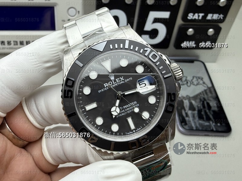 劳力士玩家必看！C厂钛游艇深度评测：109克+72小时动储，这才是真香 | 奈斯探表