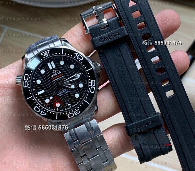 VS厂海马300V4版太狠了！一体8800机芯+双表带配置，稳定性直接封神！ | 奈斯探表