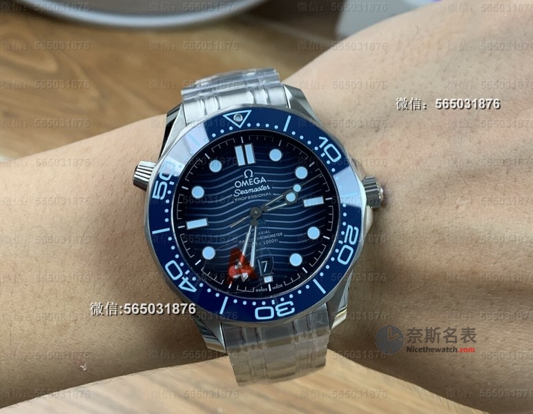 专柜同款冰蓝盘！VS厂海马300 75周年纪念版拆解，这渐变工艺太绝了！ | 奈斯探表