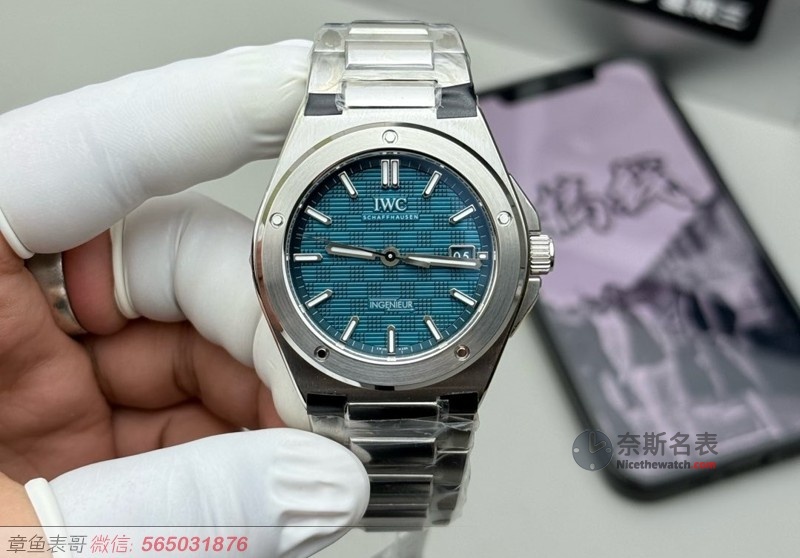 尊达遗作平替！V7厂工程师V2蓝面拆解：这抹湖水蓝比AP更毒？ | 奈斯探表