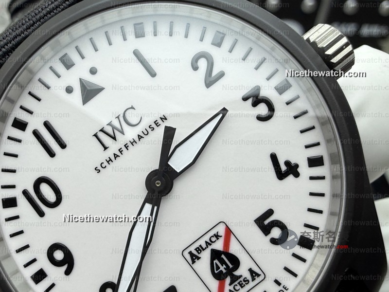 夜光炸裂！M+厂黑桃A飞行员V3实测曝光，整盘发光像科幻战表？ | 奈斯探表