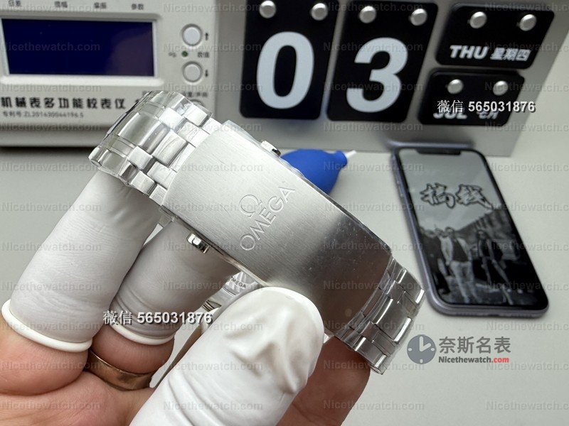 VS厂海马300V4版太狠了！一体8800机芯+双表带配置，稳定性直接封神！ | 奈斯探表
