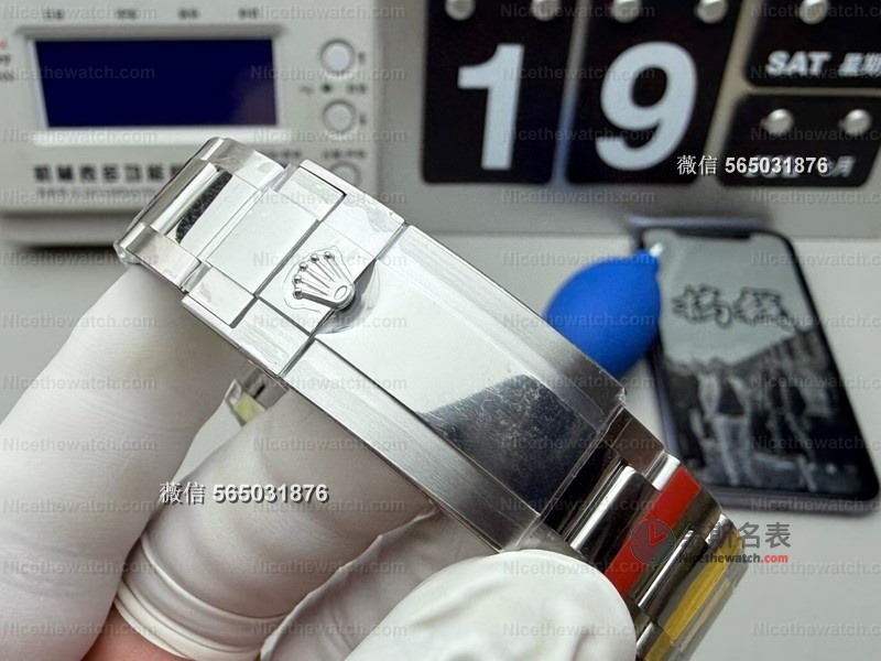 谁说复刻表不能戴出门？VS厂这款蓝游艇戴上手，朋友以为我升职加薪了！ | 奈斯探表