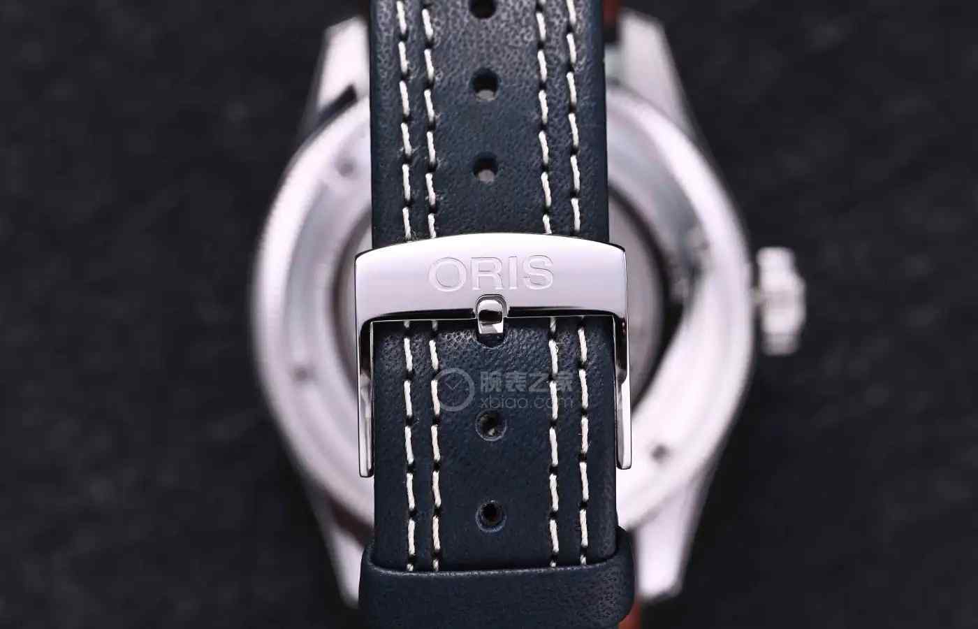 飞行员同款！豪利时大表冠腕表17800元入手，纪念汉克·阿伦限量珍藏！ | 奈斯探表