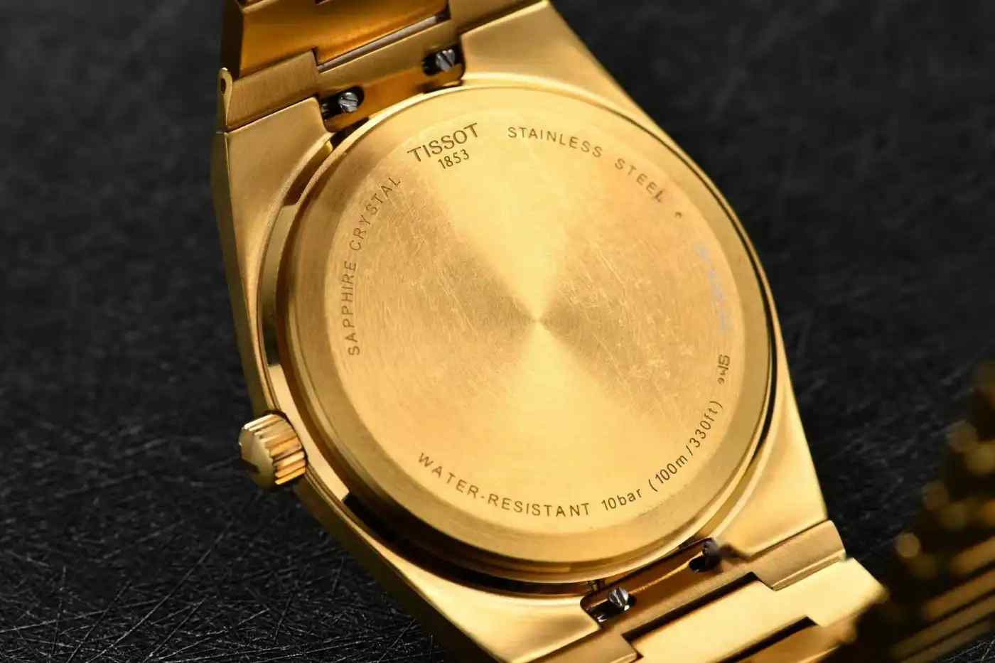 仅需3800元！天梭PRX金表颠覆传统，年轻人的第一块奢华腕表这样选 | 奈斯探表