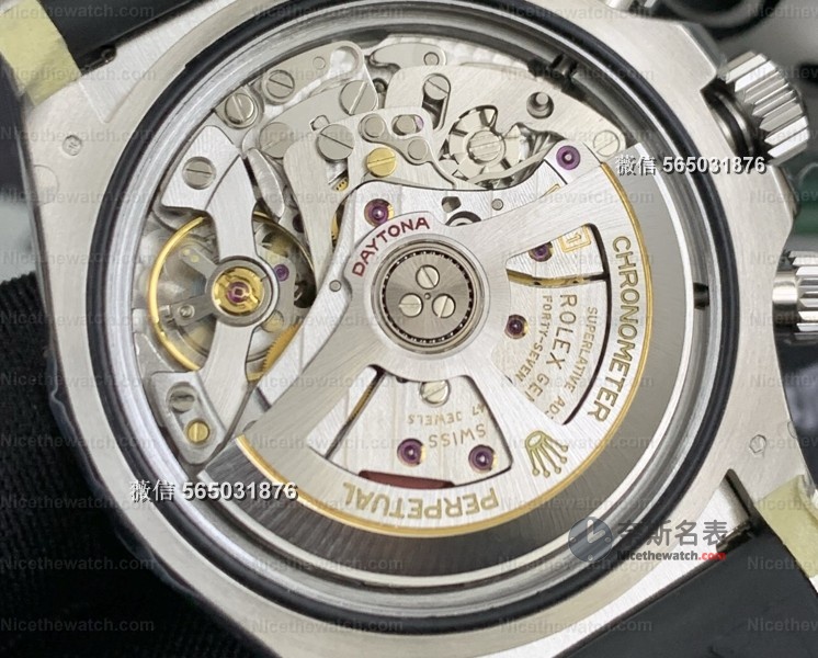 VS厂迪通拿丹东4131深度实测：走时稳、计时准、颜值炸，复刻表里的“六边形战士”！ | 奈斯探表