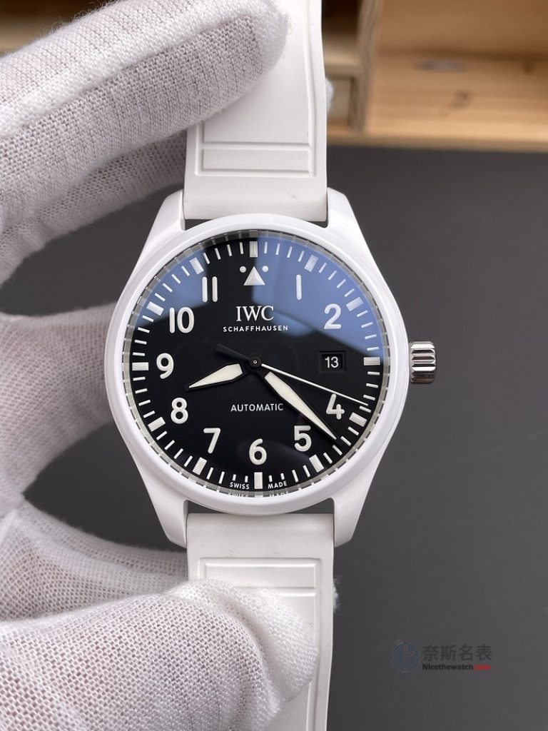 M+厂太浩湖特别款曝光！陶瓷壳+蓝宝石镜面，这质感堪比正品？ | 奈斯探表