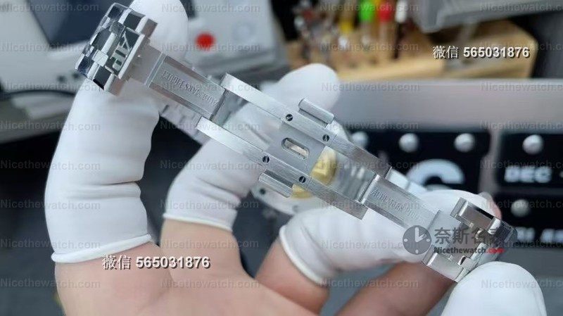 小手腕有救了！APS钢王37mm灰盘15450终极版曝光，这光影盘纹美到让人失眠！ | 奈斯探表