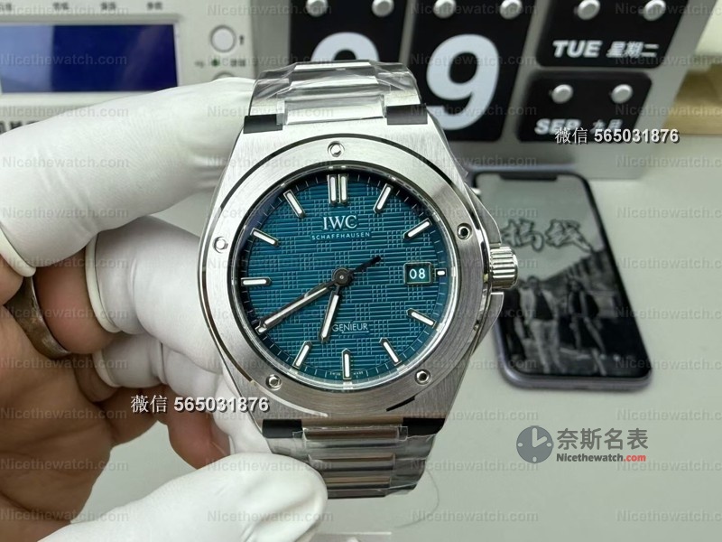 3K内也能戴出“硬汉范儿”？V7厂万国工程师绿面腕表深度实测，性价比炸裂！ | 奈斯探表