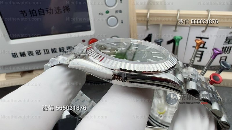 花不到3k戴上了“劳力士日志”！VS厂格子纹+丹东3235机芯，同事真以为我发了 | 奈斯探表