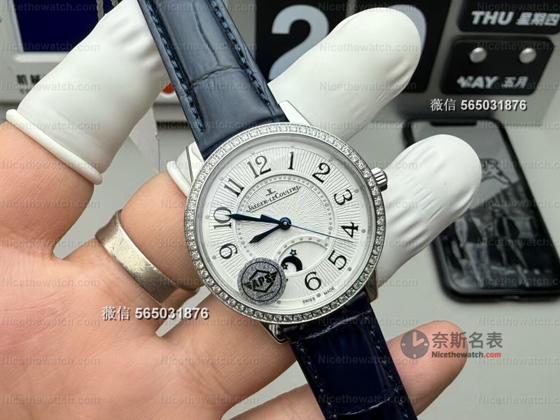 告别“塑料感”女表！APS积家约会复刻细节拉满，浪漫不贵 | 奈斯探表