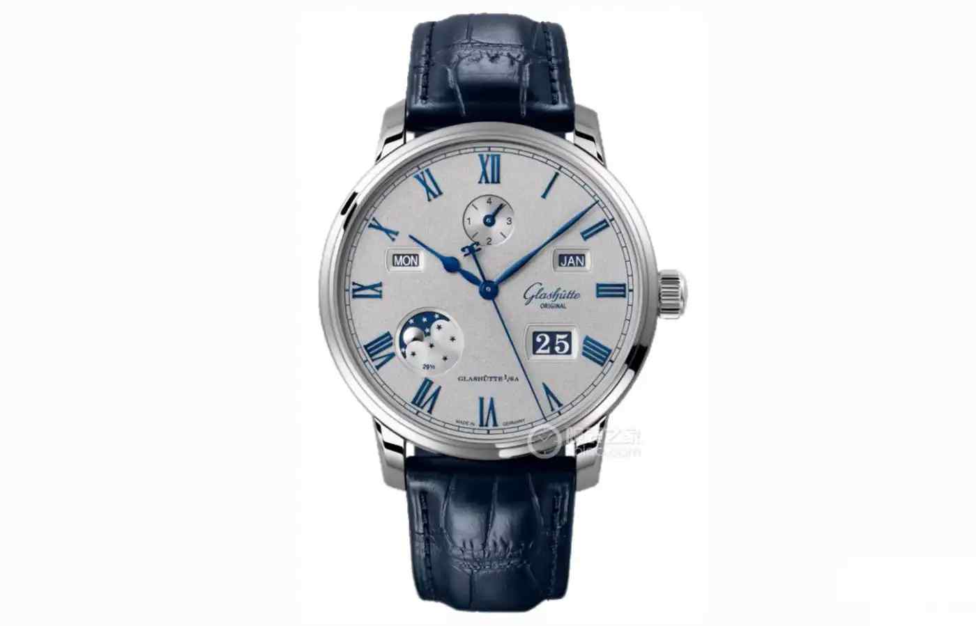 百年传奇触手可及！三款30万内万年历腕表横评，格拉苏蒂原创不到19万真香 | 奈斯探表