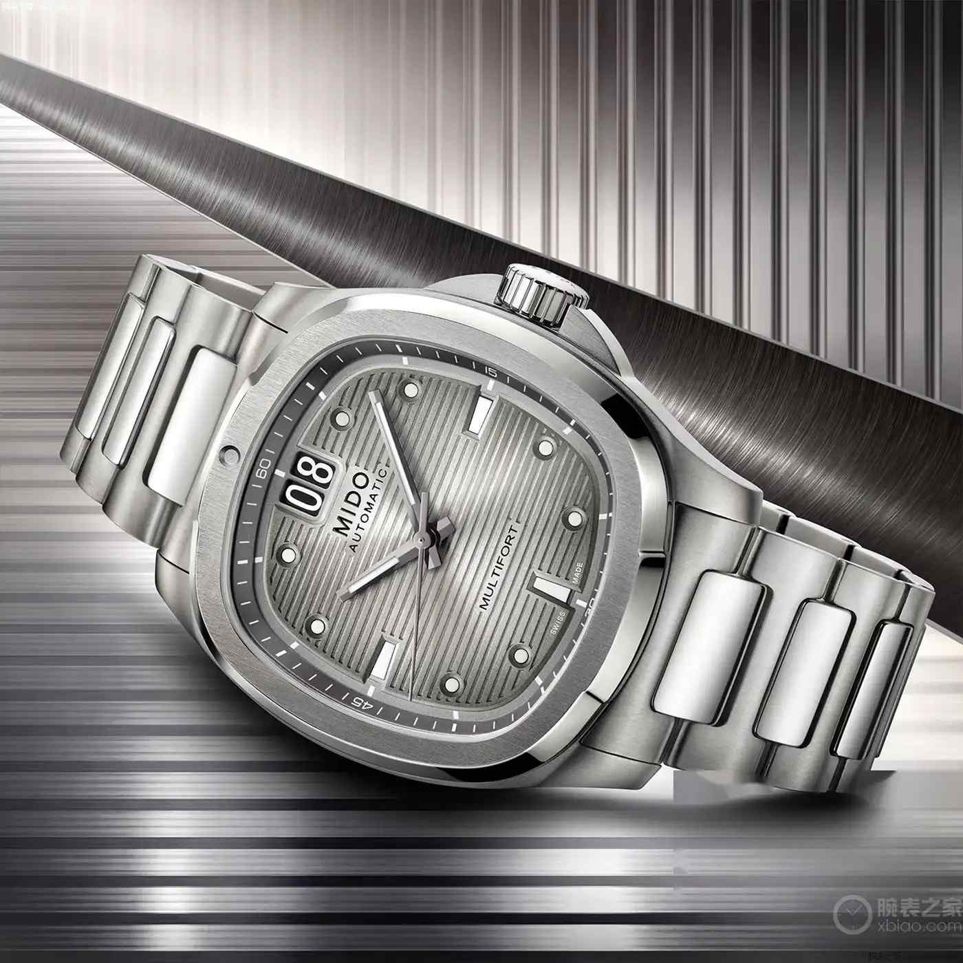 复古迷必入！美度舵手系列TV腕表钛金属版拆解，Caliber 80机芯精准度实测 | 奈斯探表