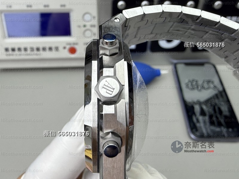 APS厂26240 V2升级版深度实测：无卡度4401机芯，复刻爱彼新标杆？ | 奈斯探表