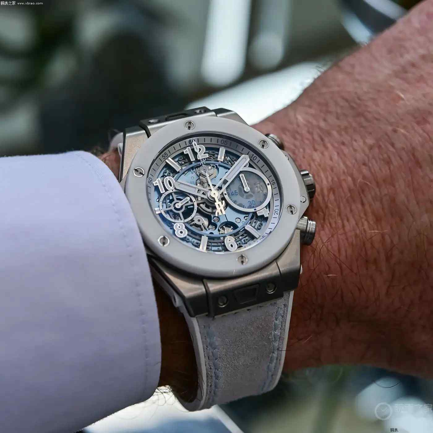 冰晶之美！宇舶Big Bang冬季限量双腕表登场，蓝宝石通透钛陶瓷炫白 | 奈斯探表