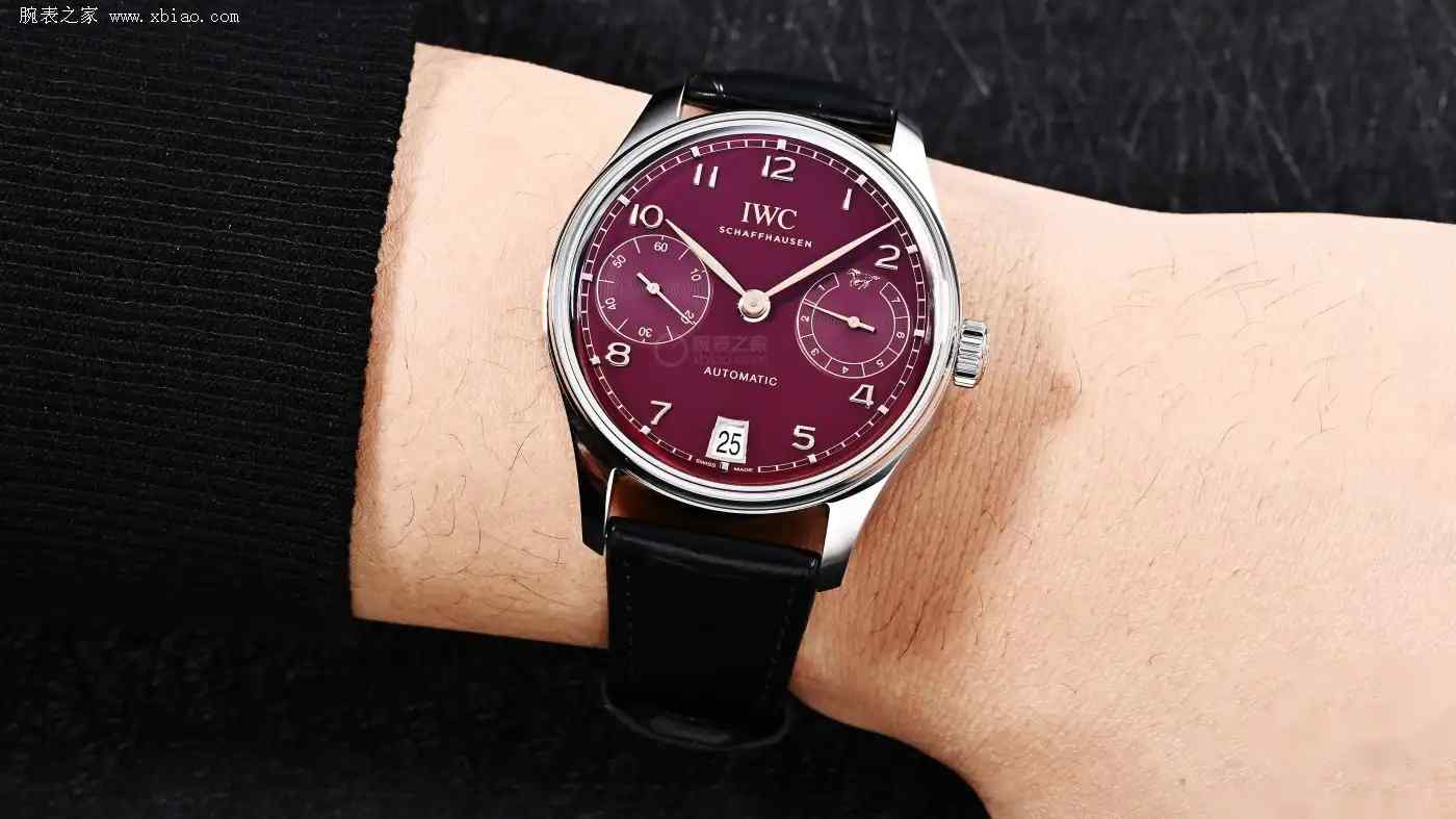 万国马年生肖表震撼上市！葡七勃艮第红盘+镀金骏马摆陀，限量500枚即刻收藏 | 奈斯探表