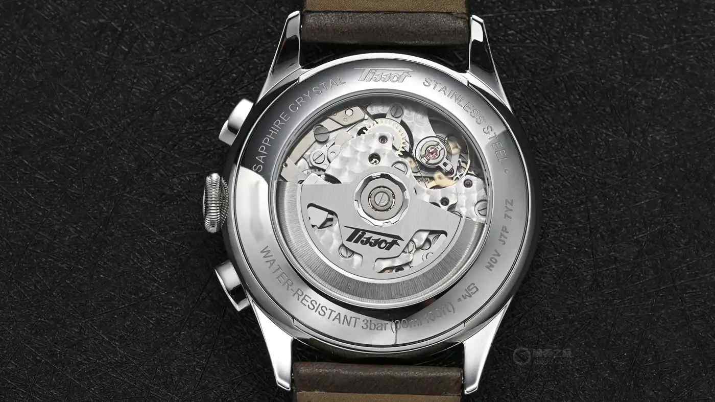 穿越时空的机械浪漫！天梭1938复刻计时码表上市，双刻度盘还原历史经典 | 奈斯探表