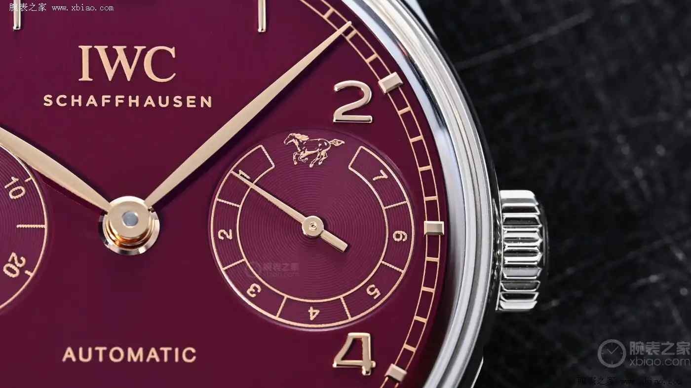 万国马年生肖表震撼上市！葡七勃艮第红盘+镀金骏马摆陀，限量500枚即刻收藏 | 奈斯探表