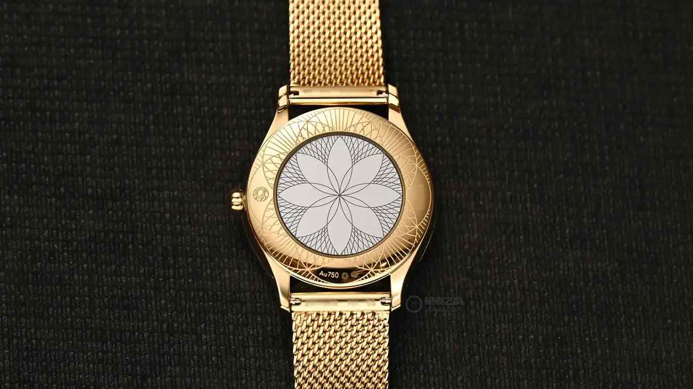 欧米茄月光金女表惊艳登场！214,000的优雅艺术品，戴出月光般温柔高级感 | 奈斯探表