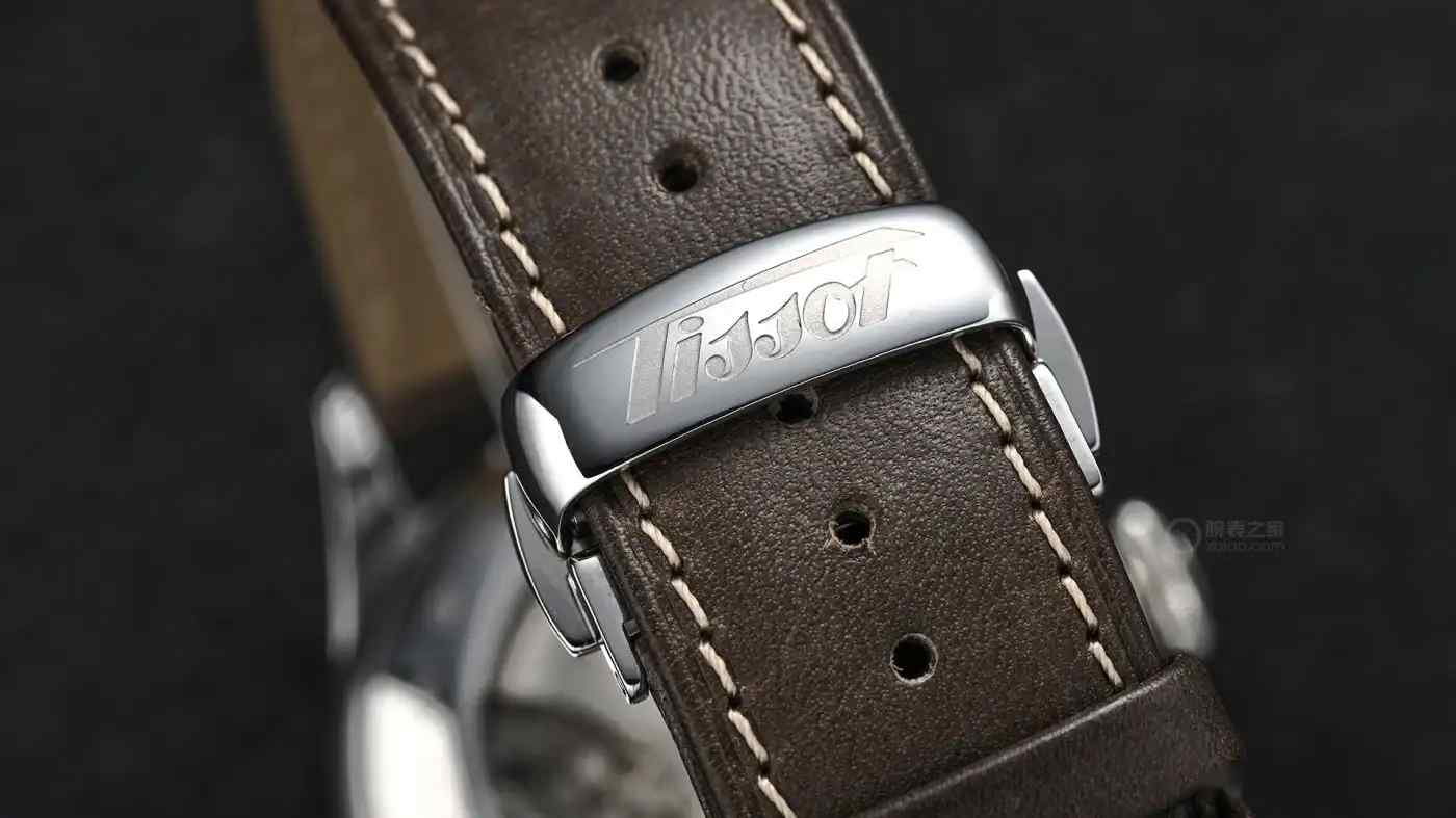 穿越时空的机械浪漫！天梭1938复刻计时码表上市，双刻度盘还原历史经典 | 奈斯探表