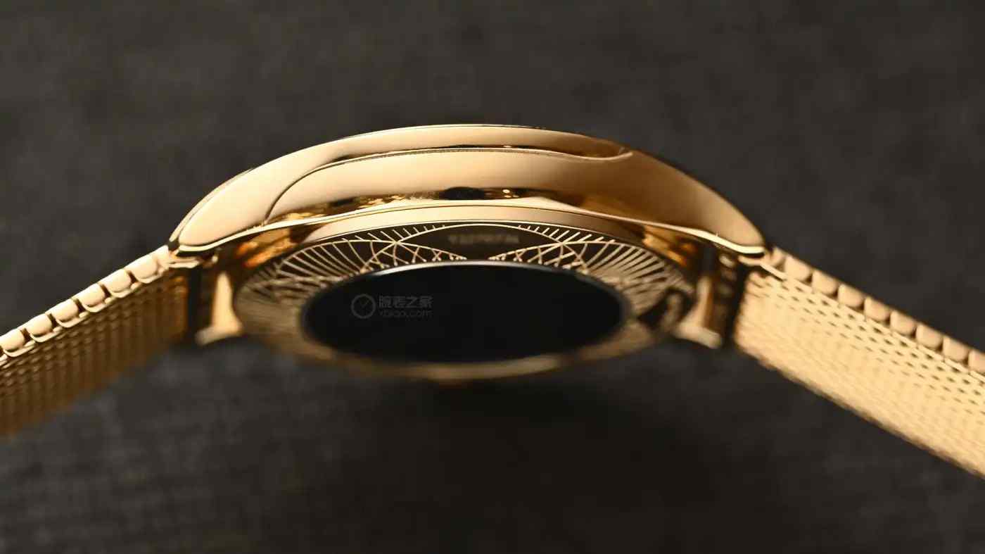 欧米茄月光金女表惊艳登?。?14,000的优雅艺术品，戴出月光般温柔高级感 | 奈斯探表