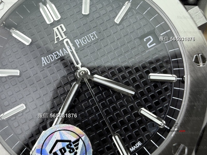 爱彼15500复刻天花板？APS厂4302一体机芯实测，细节竟逼真到这种程度！ | 奈斯探表