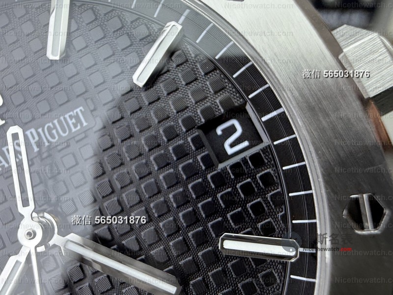 爱彼15500复刻天花板？APS厂4302一体机芯实测，细节竟逼真到这种程度！ | 奈斯探表