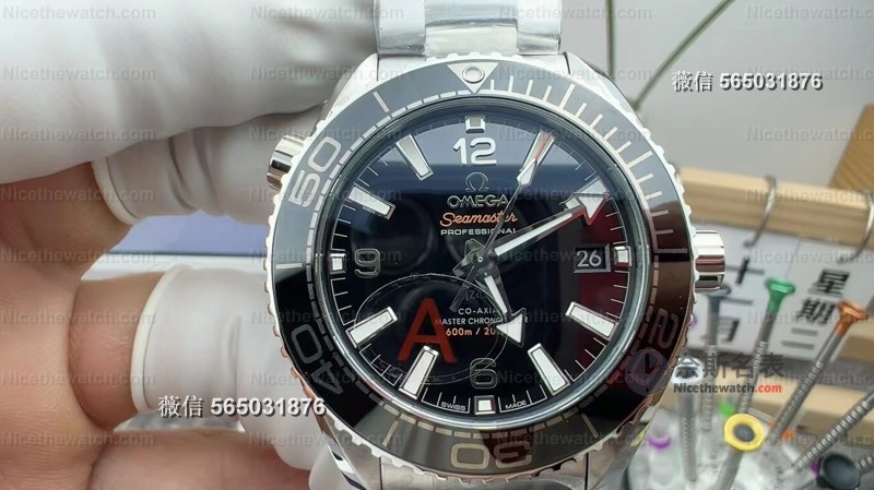 VS厂海马600推小尺寸了！39.5mm男女通吃，搭载8800一体机芯，细节能打还防水？ | 奈斯探表