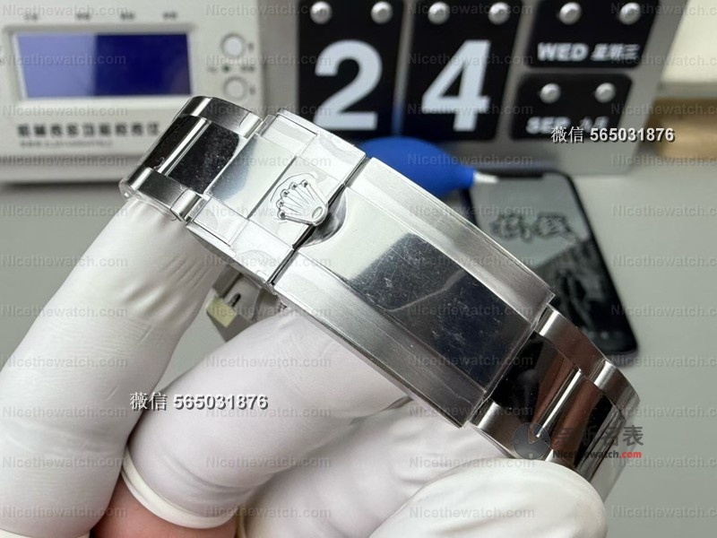 通红圈口+3285机芯！VS V3可乐圈三珠板链实测，细节拉满闭眼入！ | 奈斯探表