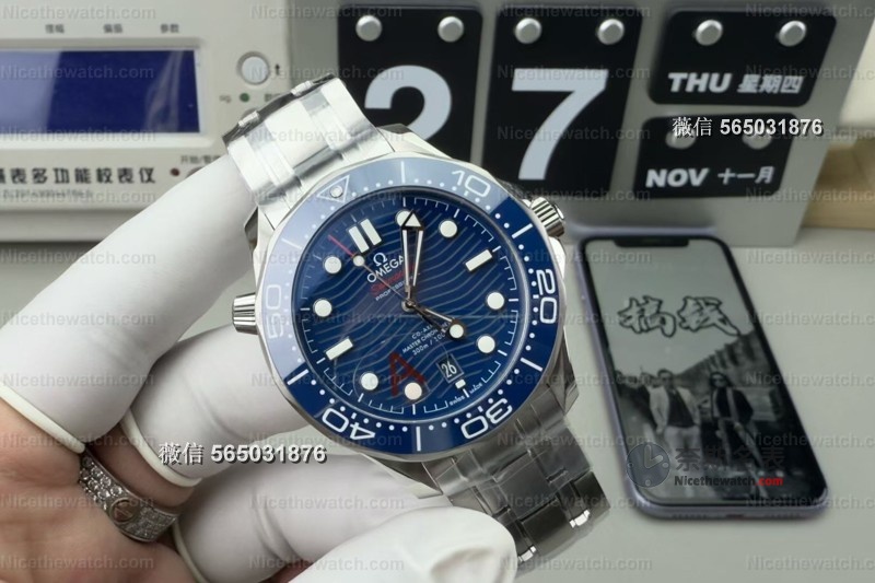 VS厂欧米茄海马300米V4蓝盘深度评测：细节拉满，真正“原厂级”复刻 | 奈斯探表