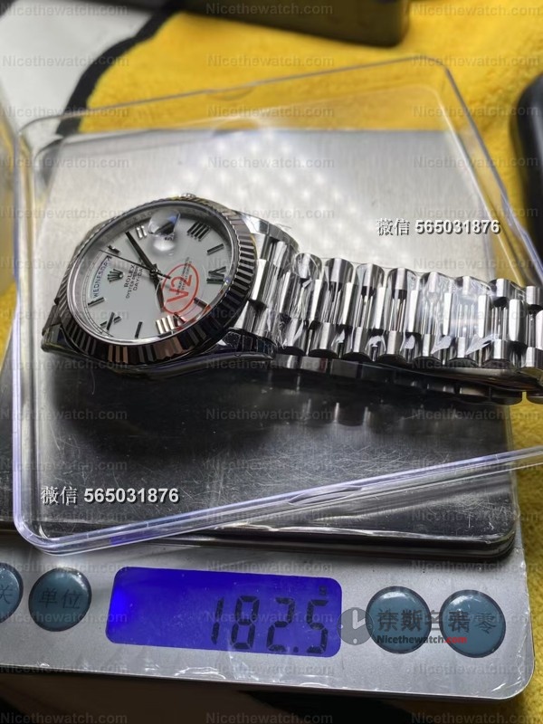 VS星期日志V2配重版实测：182克真压手感+丹东3255机芯，细节还原度炸裂！ | 奈斯探表