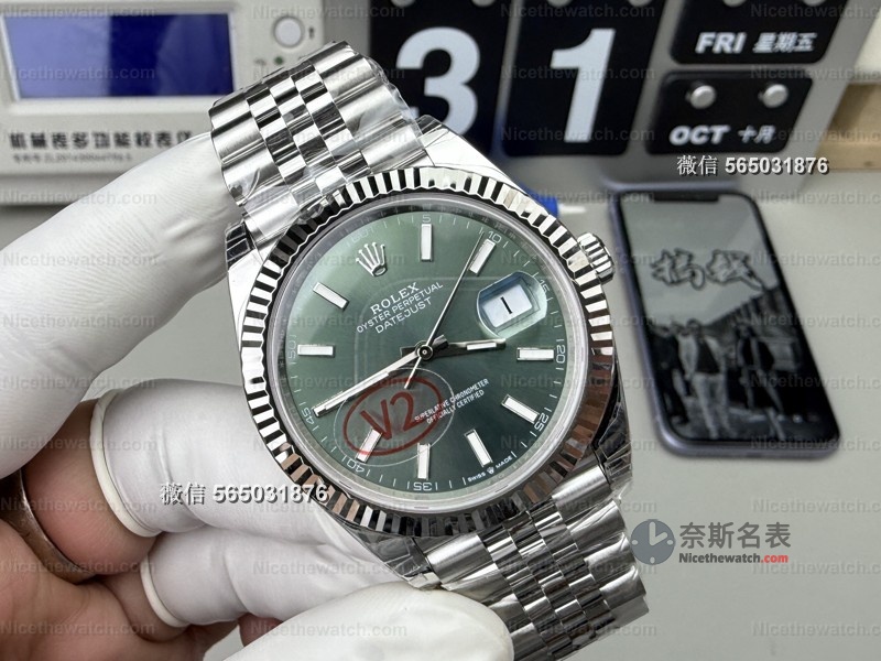 丹东3235机芯+V2升级！VS厂薄荷绿日志细节到底有多“顶”？实拍揭秘 | 奈斯探表