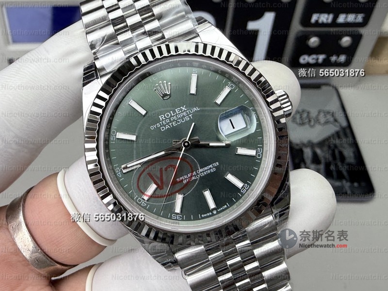 丹东3235机芯+V2升级！VS厂薄荷绿日志细节到底有多“顶”？实拍揭秘 | 奈斯探表