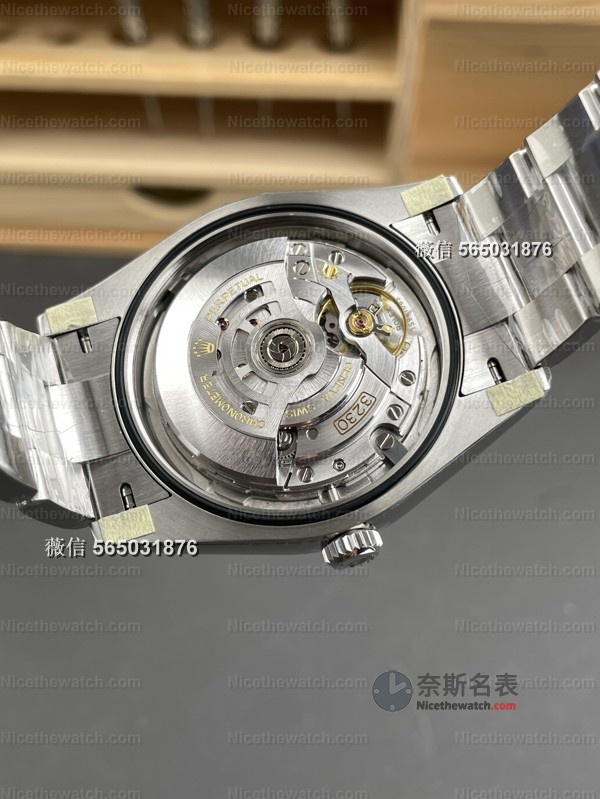 不是原版买不起，而是VS厂泡泡盘更有性价比！蒂芙尼蓝+彩色刻度太上头 | 奈斯探表