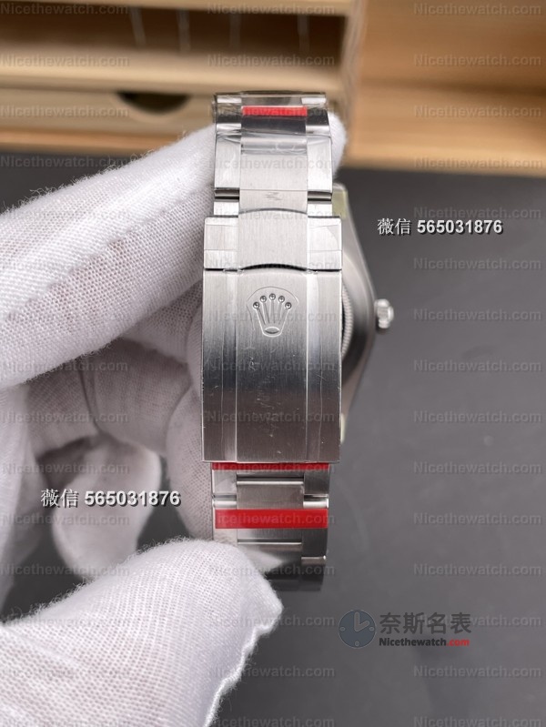 不是原版买不起，而是VS厂泡泡盘更有性价比！蒂芙尼蓝+彩色刻度太上头 | 奈斯探表