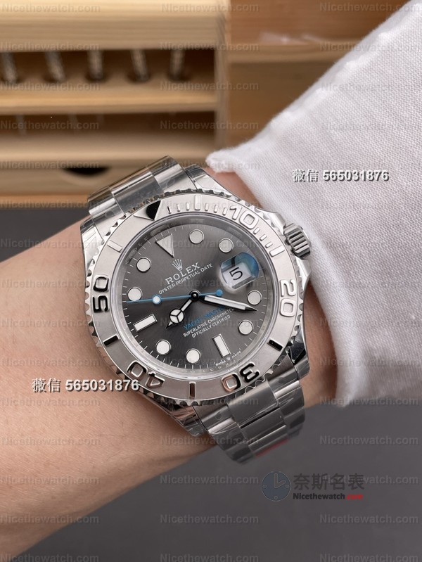 秒针蓝得刚刚好！VS灰游艇丹东3235评测：夜光饱满、圈口不割手、日历瞬跳！ | 奈斯探表