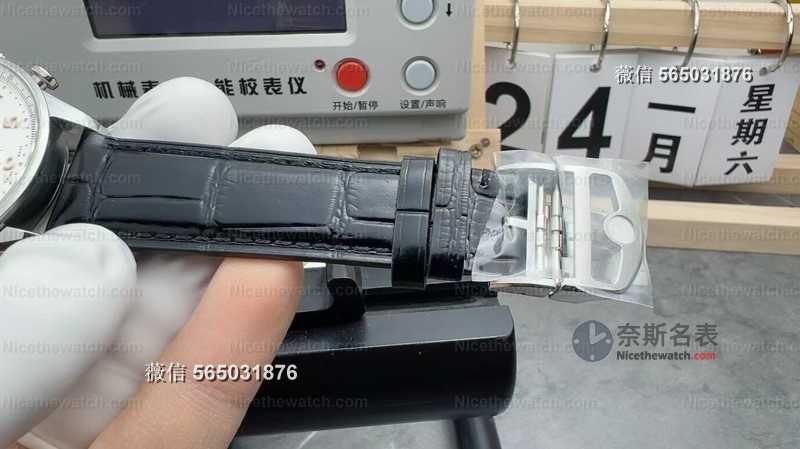 丹东首枚万国一体机芯来了！APS葡计最强版实测：41mm对版+真实计时联动 | 奈斯探表
