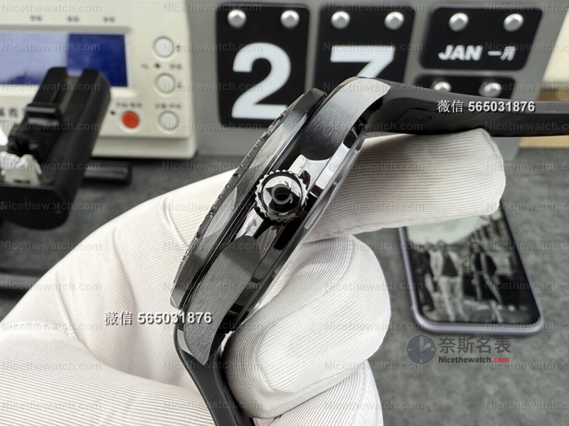 亲手摸过才敢说：OR厂海马300陶瓷款，这枚"全陶瓷"真把行业天花板捅破了！ | 奈斯探表