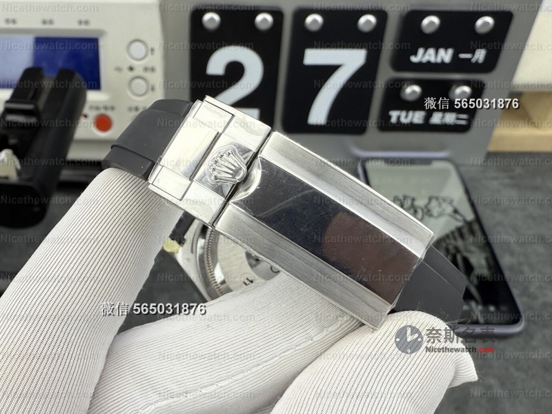 戴了30天才敢说：VS厂水泥灰迪通拿配重版，这枚