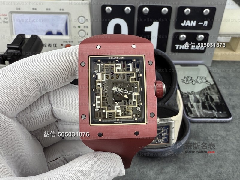 38克真钛上手无感！复刻RM16-02实测：全动齿轮咔咔转，万元戴出百万超跑表气场 | 奈斯探表