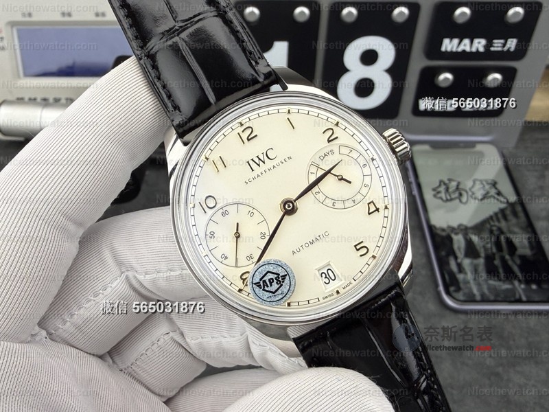 APS厂新款葡七深度上手：13mm超薄机身+丹东芯，真能接班ZF？ | 奈斯探表