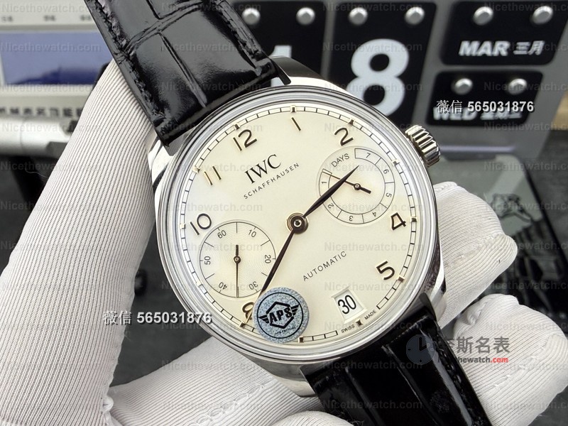 APS厂新款葡七深度上手：13mm超薄机身+丹东芯，真能接班ZF？ | 奈斯探表