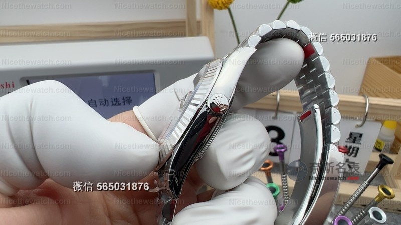 70小时动储+瞬跳日历！这款VS日志型V2，凭什么成为正装表入门首?。?| 奈斯探表