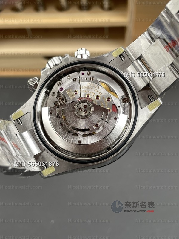 陶瓷圈掉色？小表盘放射纹？VS黑陶迪通拿拆解：铂金粉填充+哑光工艺，细节党看完放心冲 | 奈斯探表