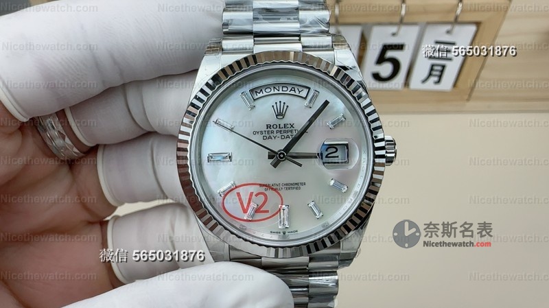 贝母盘每一块都独一无二！VS厂DD星期日志实测：丹东3255机芯+183克配重，奢华感拿捏到位 | 奈斯探表