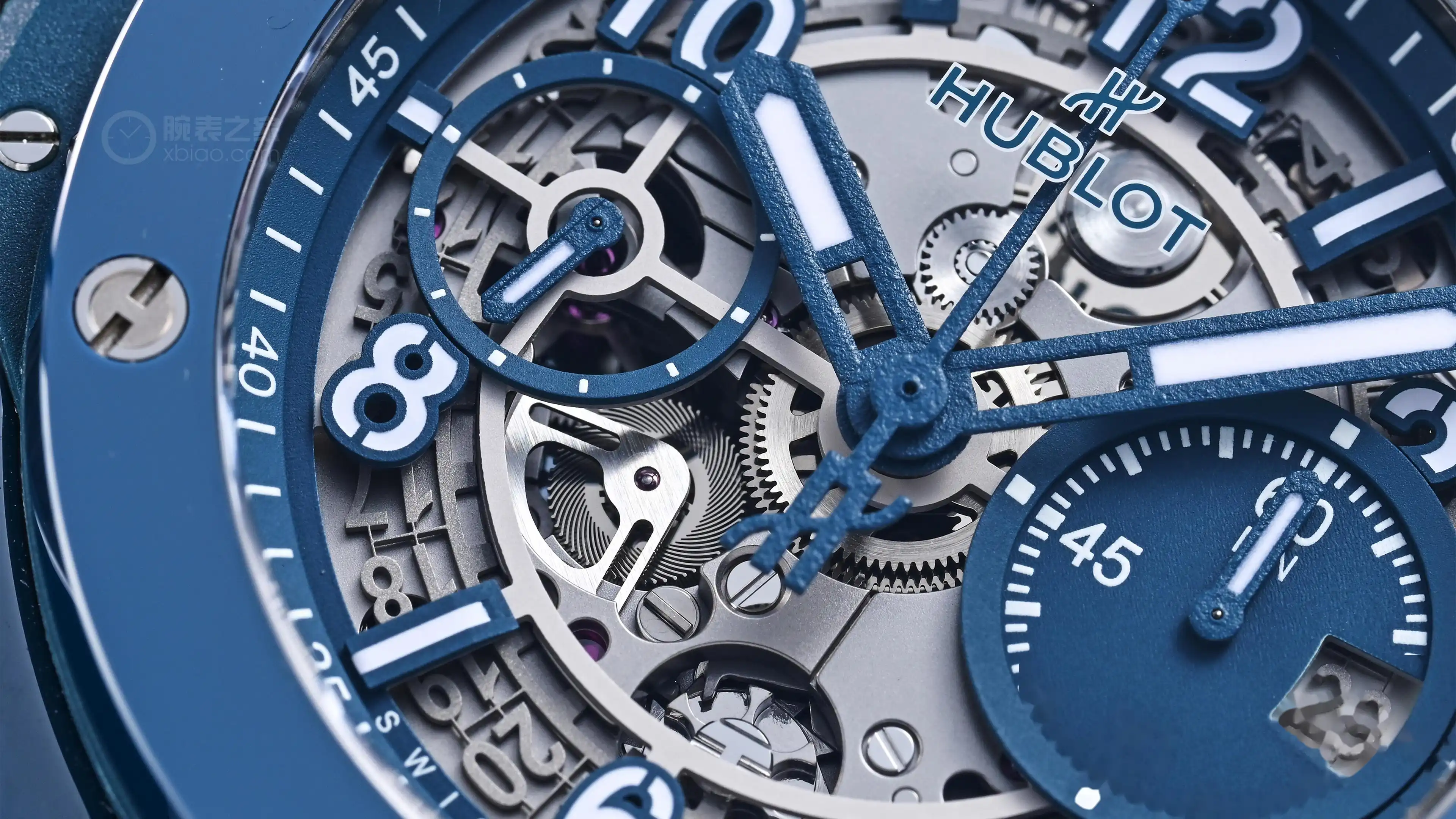 宇舶最会玩彩色陶瓷：Big Bang青灰蓝42mm，镂空盘面+飞返计时 | 奈斯探表