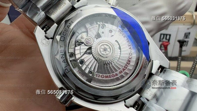 VS厂海马600小尺寸实测：39.5mm+丹东8800一体机芯，小手腕福音来了！ | 奈斯探表