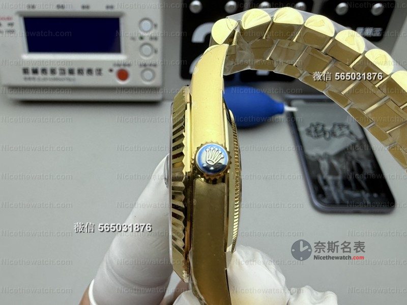CBD厂黑冰糖V9实测：219克配重+18K真金电镀，这款复刻大金劳太压手了！ | 奈斯探表
