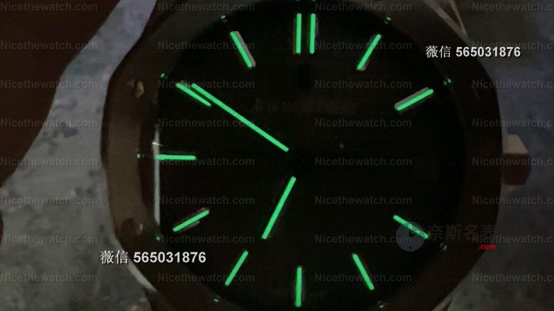 VS厂爱彼15500首测：丹东4302一体机芯+陶瓷滚珠，这次真的把背透做透了！ | 奈斯探表